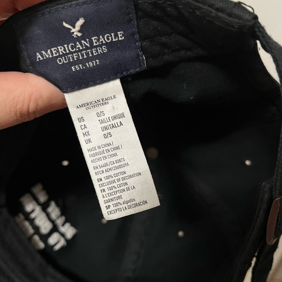 black cap - Picture 3 of 5